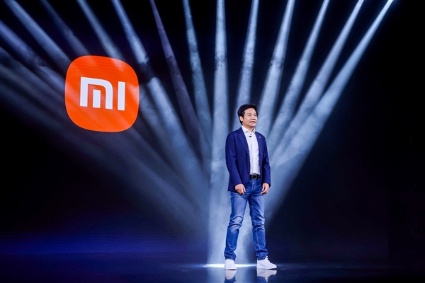 应对自动驾驶摄像头遇强光失明 美国工程师研发出“人造眼”